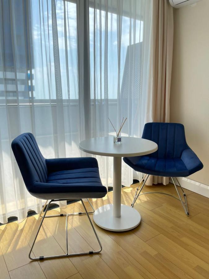Orbi City Batumi Aparthotel Экстерьер фото
