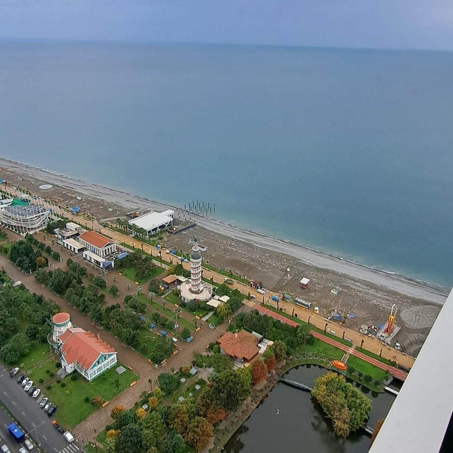 Orbi City Batumi Aparthotel Экстерьер фото