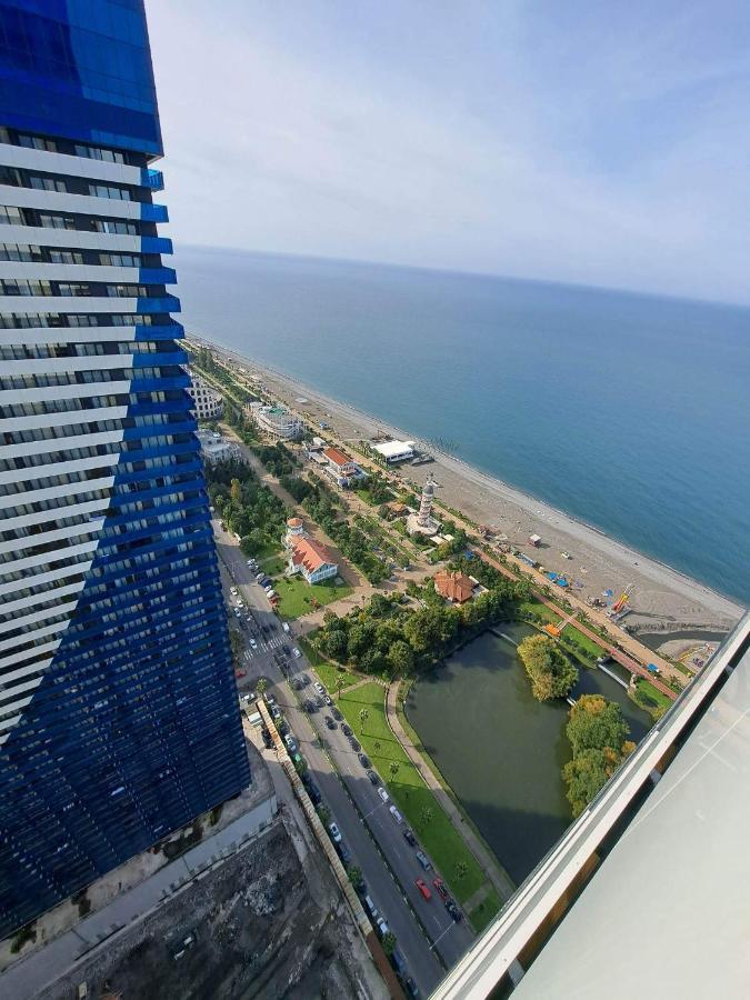 Orbi City Batumi Aparthotel Экстерьер фото